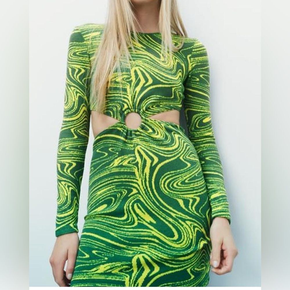 Zara Green Knit Cut Out Long Sleeve Dress